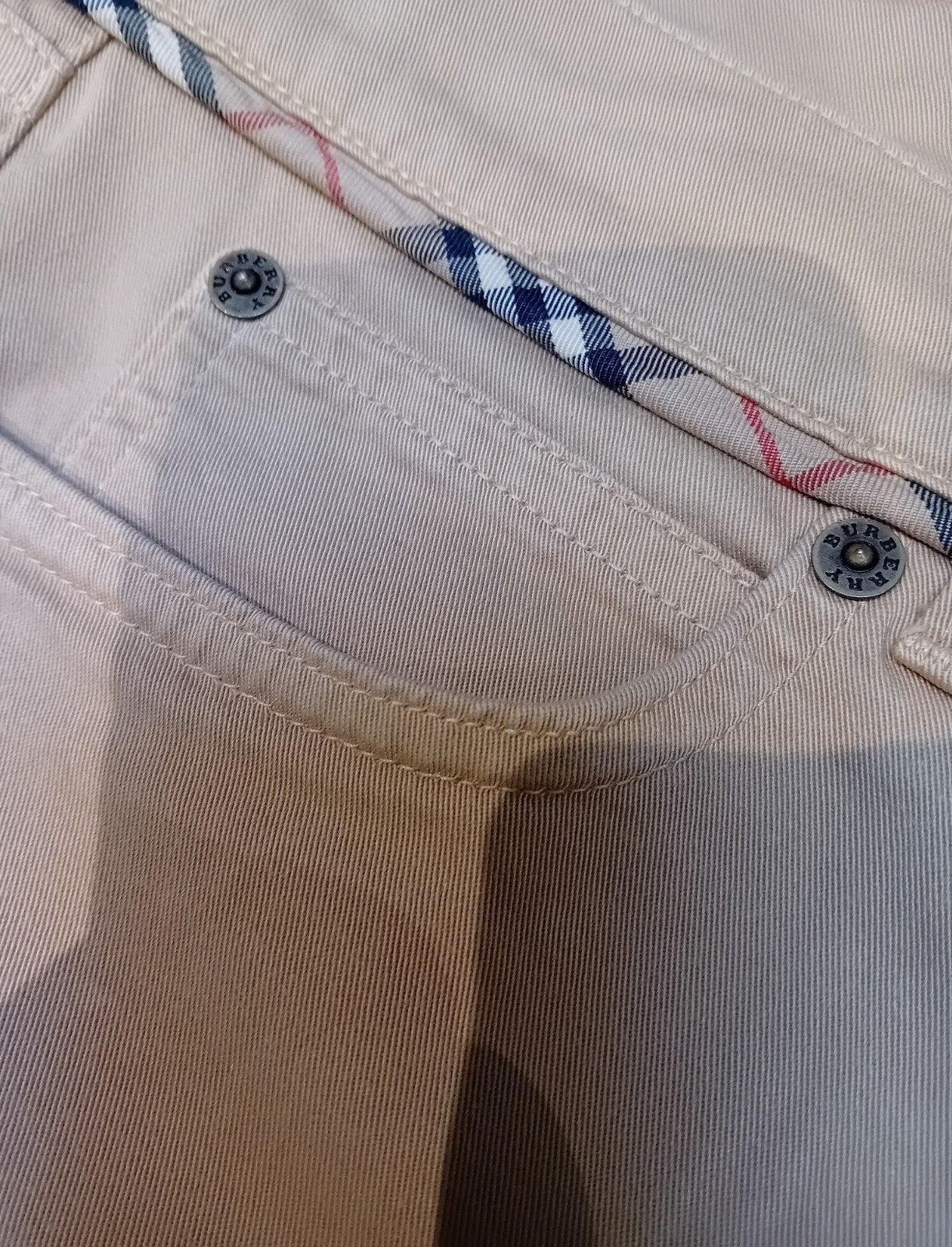 Jean beige Burberry pour femme, taille 40, Vêtements | Femmes, Enlèvement ou Envoi, Taille 38/40 (M), Beige