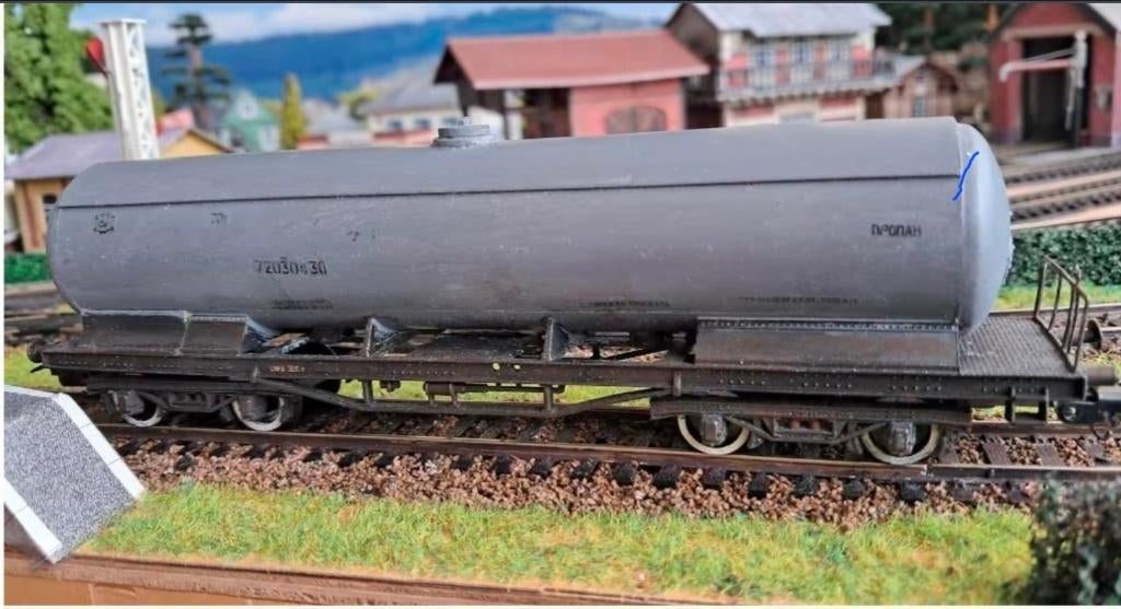 Wagon-citerne de propane de l'URSS Lima H0 SZD, Enlèvement ou Envoi, Wagon, Utilisé, Courant continu ou Courant alternatif