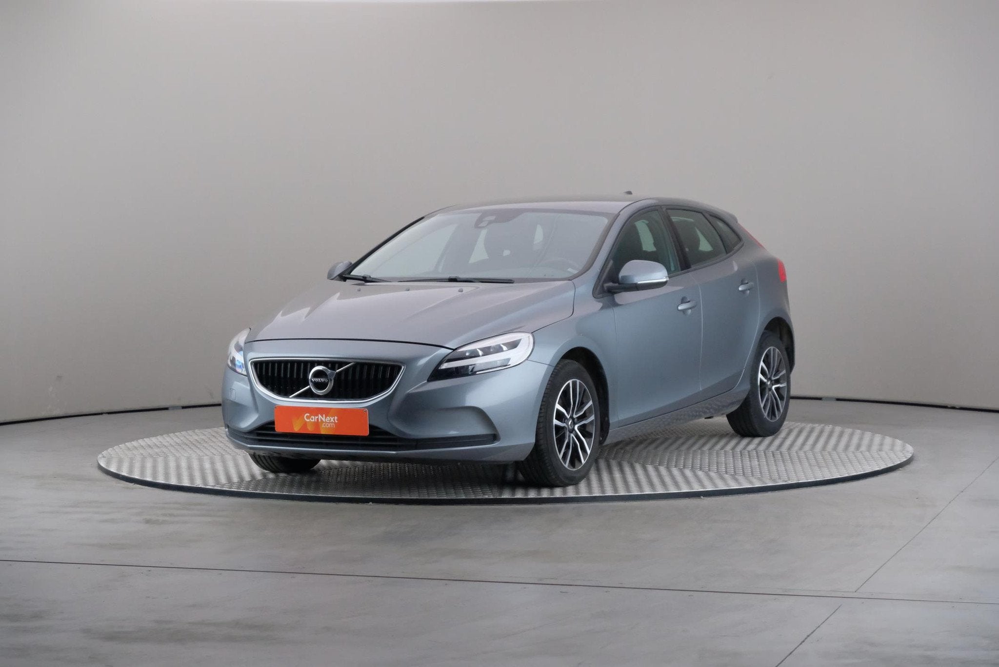 (1VQG305) Volvo V40, Auto's, Euro 6, 1969 cc, 120 pk, Bedrijf
