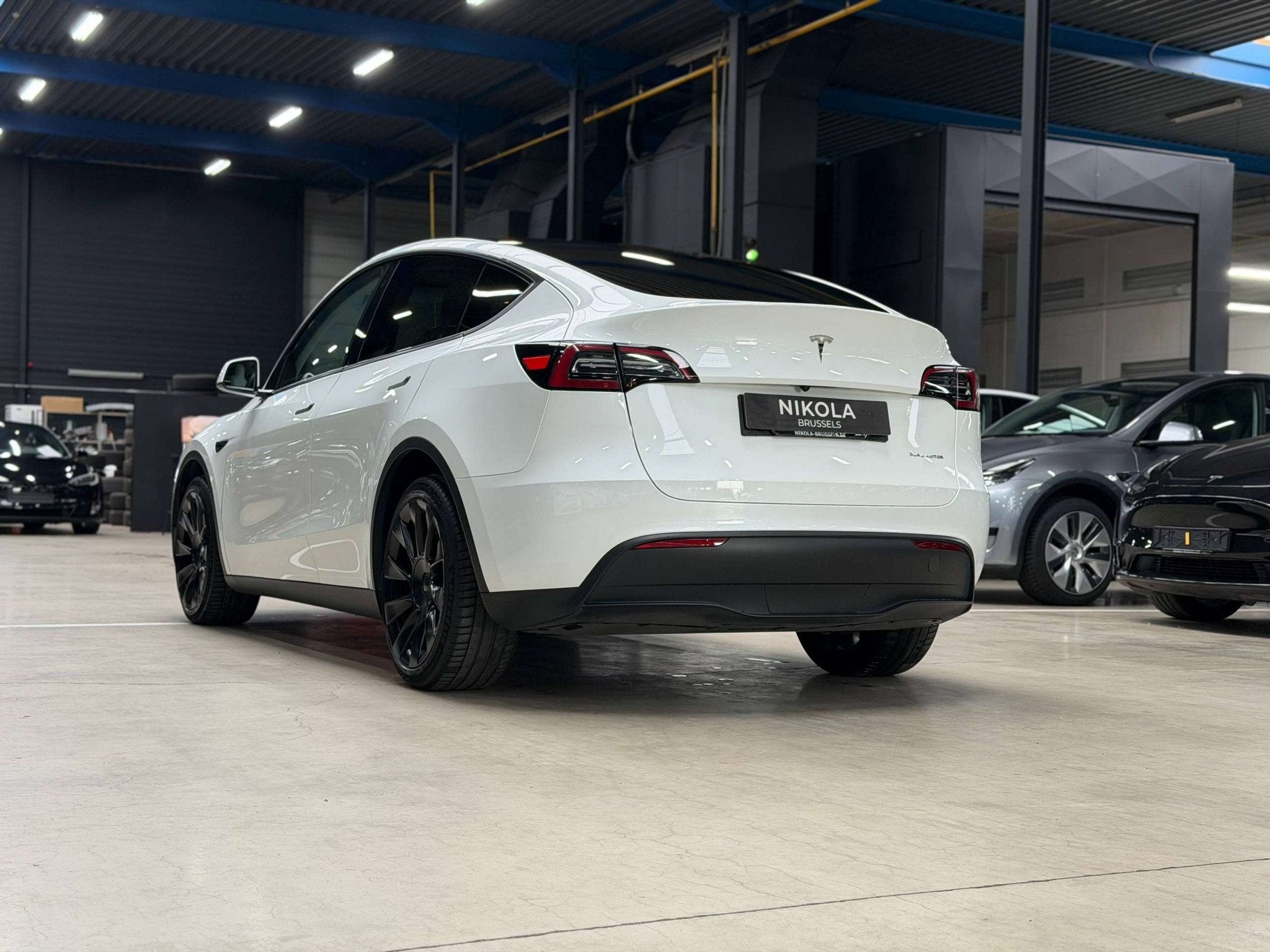 Tesla Model Y LONG RANGE - ALL WHEEL DRIVE - ENHANCED AP - 2, Autos, 378 kW, Entreprise, https://public.car-pass.be/vhr/cf4d6495-5d12-4de2-ac9d-4f492312e8a7