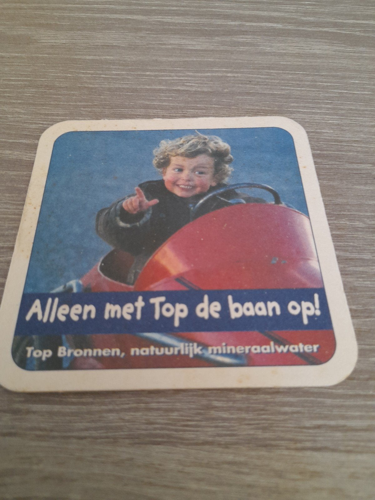 Viltje top bronnen, Verzamelen, Ophalen of Verzenden