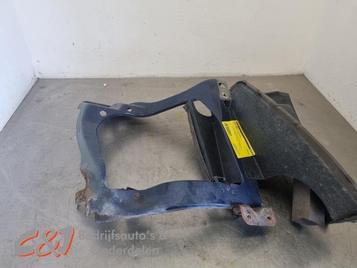 Panneau avant d'un Ford Transit, -, 3 mois de garantie, -, -