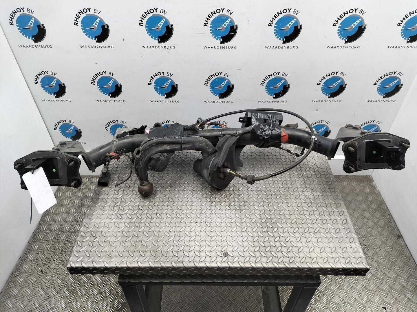 MERCEDES GLA CLASS 156 GLA200 Premium Plus  TREKHAAK 3135056, ARN reconnu