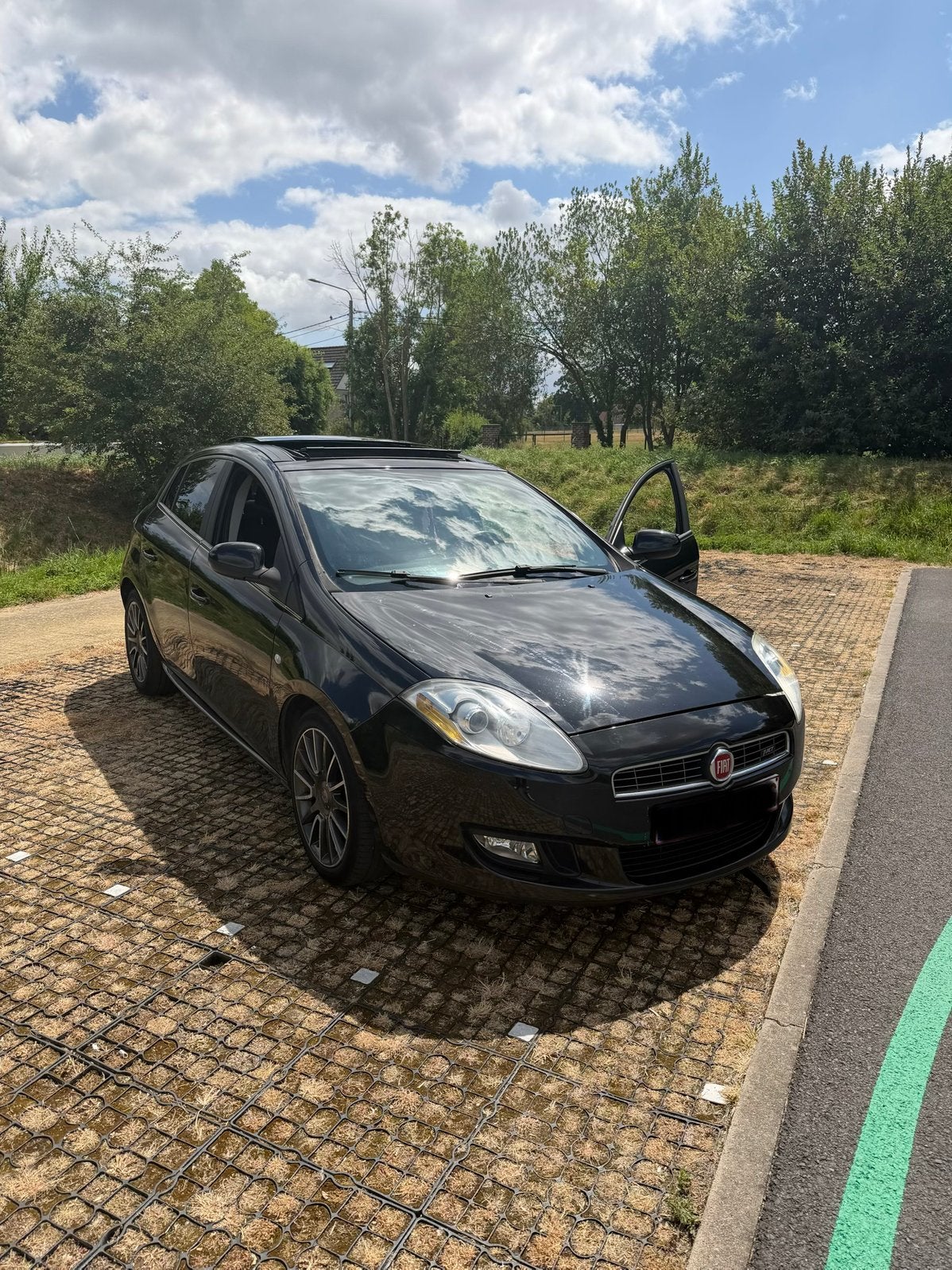 Fiat bravo 1.4 essence boite automatique, Achat, Carnet d'entretien, Alcantara, Noir