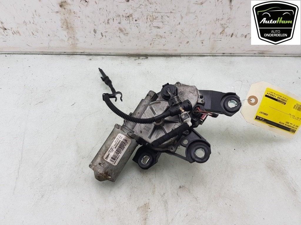 MOTEUR ESSUIE-GLACE ARRIÈRE Q5 (FYB / FYG) (|80A955711|), Valeo, Audi, Utilisé, 100, rue de Courcelles
75017  Paris, FR