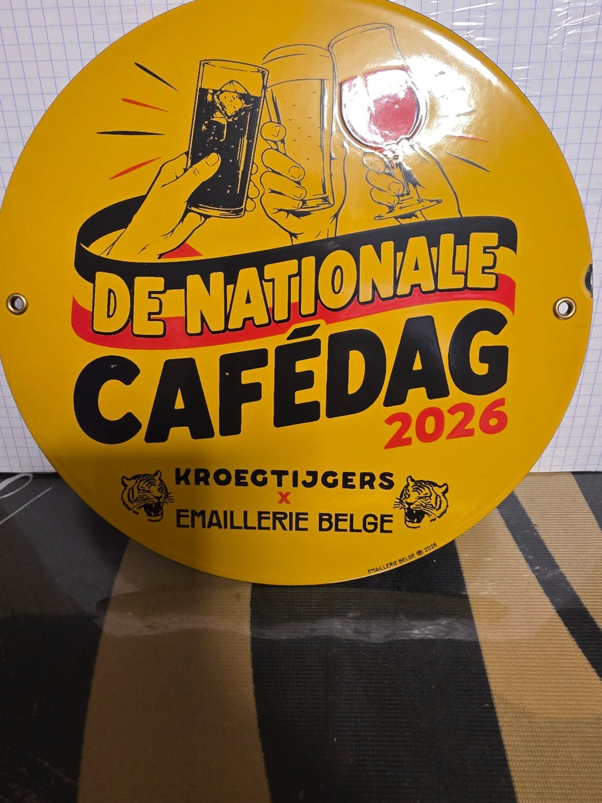 superbe plaque émaillée De Nationale Cafedag  20cm diamètre, Collections, Envoi, Utilisé, Panneau publicitaire