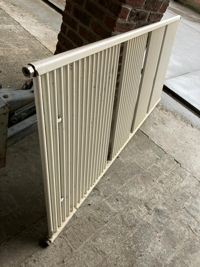 Handdoekdroger op centrale verwarming, Doe-het-zelf en Bouw, Verwarming en Radiatoren, Ophalen of Verzenden, Zo goed als nieuw