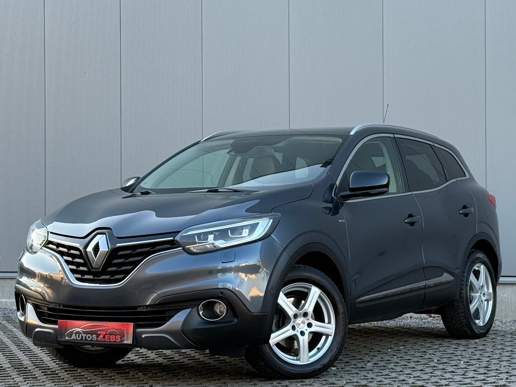 Renault Kadjar 1.2TCe Bose BTW/VAT/TVA Pano Camera Garantie*, Auto's, Kadjar, 4 cilinders, Leder, 5 zetels