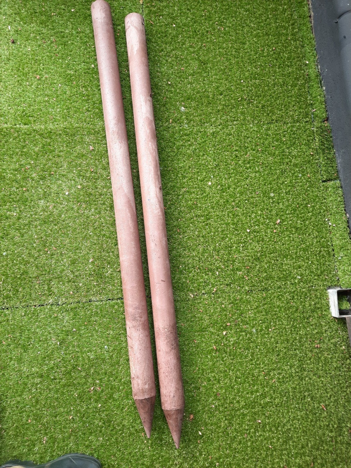 2 kunststof palen, Tuin en Terras, Palen, Balken en Planken, Ophalen, Palen