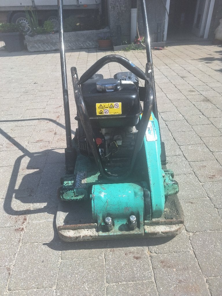 Mikasa trilplaat, Doe-het-zelf en Bouw, Gereedschap | Overige machines, Ophalen, Gebruikt
