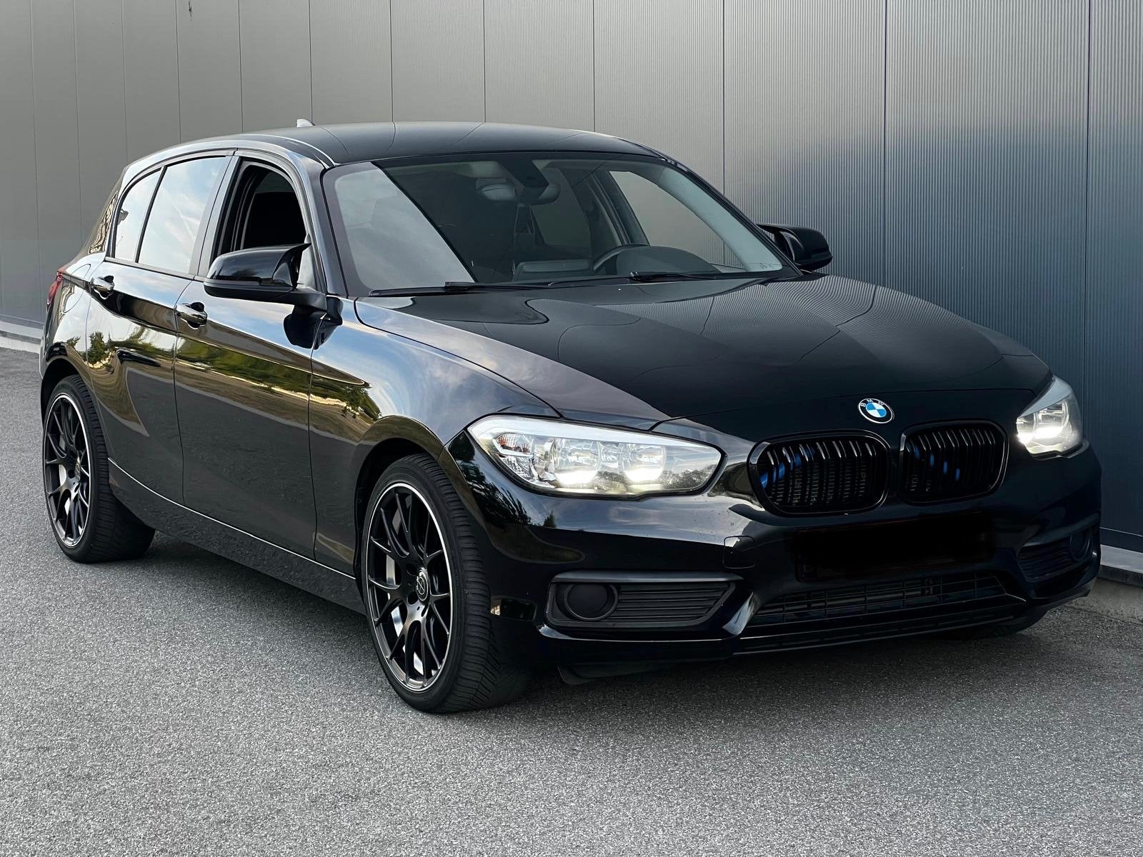 Bmw f20 116i Benzine /Facelift / Airco /  2015, Auto's, Testrit aan huis, Zwart, 5 deurs, Radio