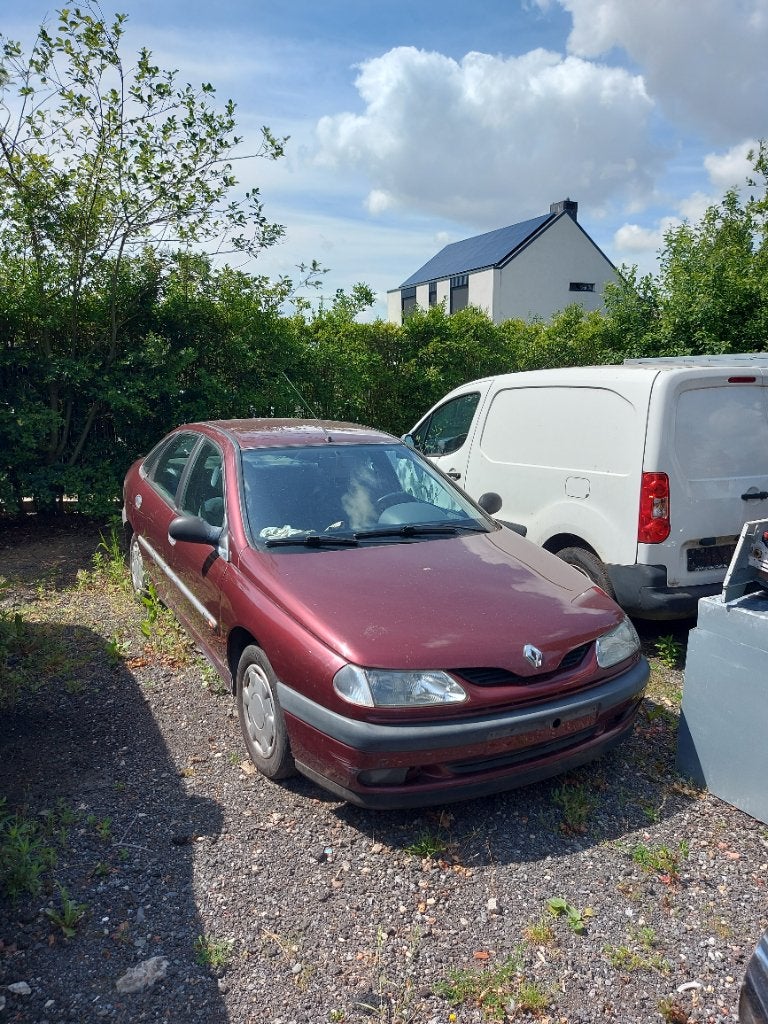 oldtimer 1.8 benzine - bj 1995 - 135000km, Autos, Achat, Boîte manuelle, 5 portes, Kangoo