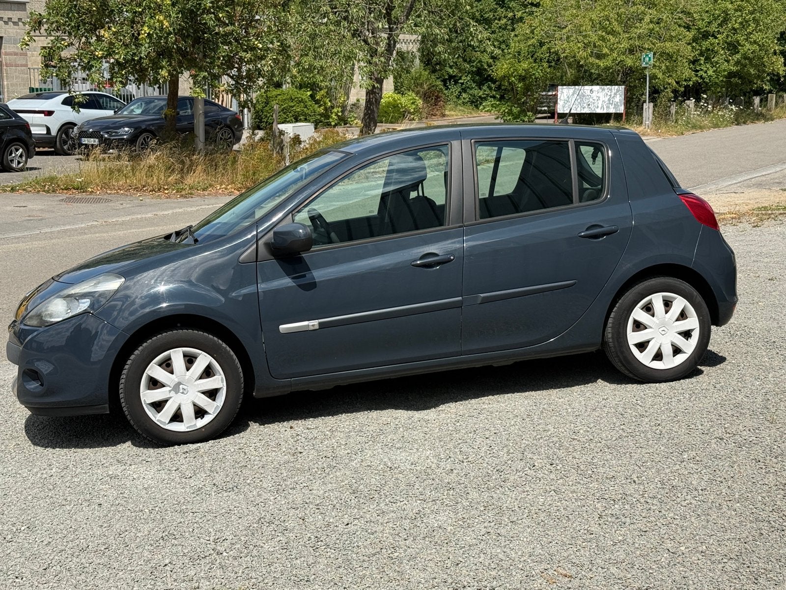 Renault Clio 1.5dci Yahoo 5 portes 2012, Autos, Renault, Achat, Entreprise, Boîte manuelle, 5 portes
