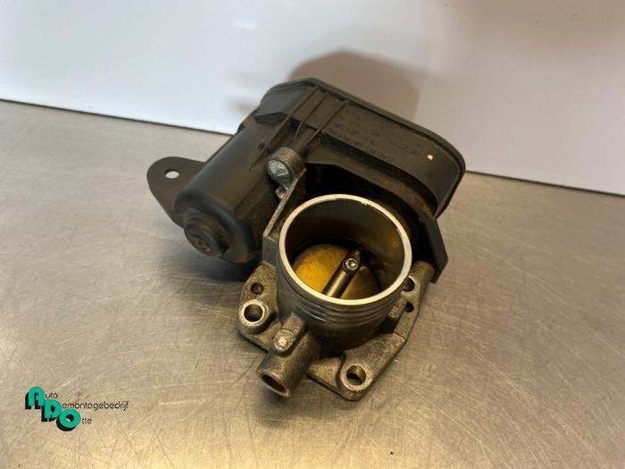 Boîtier accélérateur d'un Peugeot 208 (208 12-), -, 3 mois de garantie, Utilisé, -