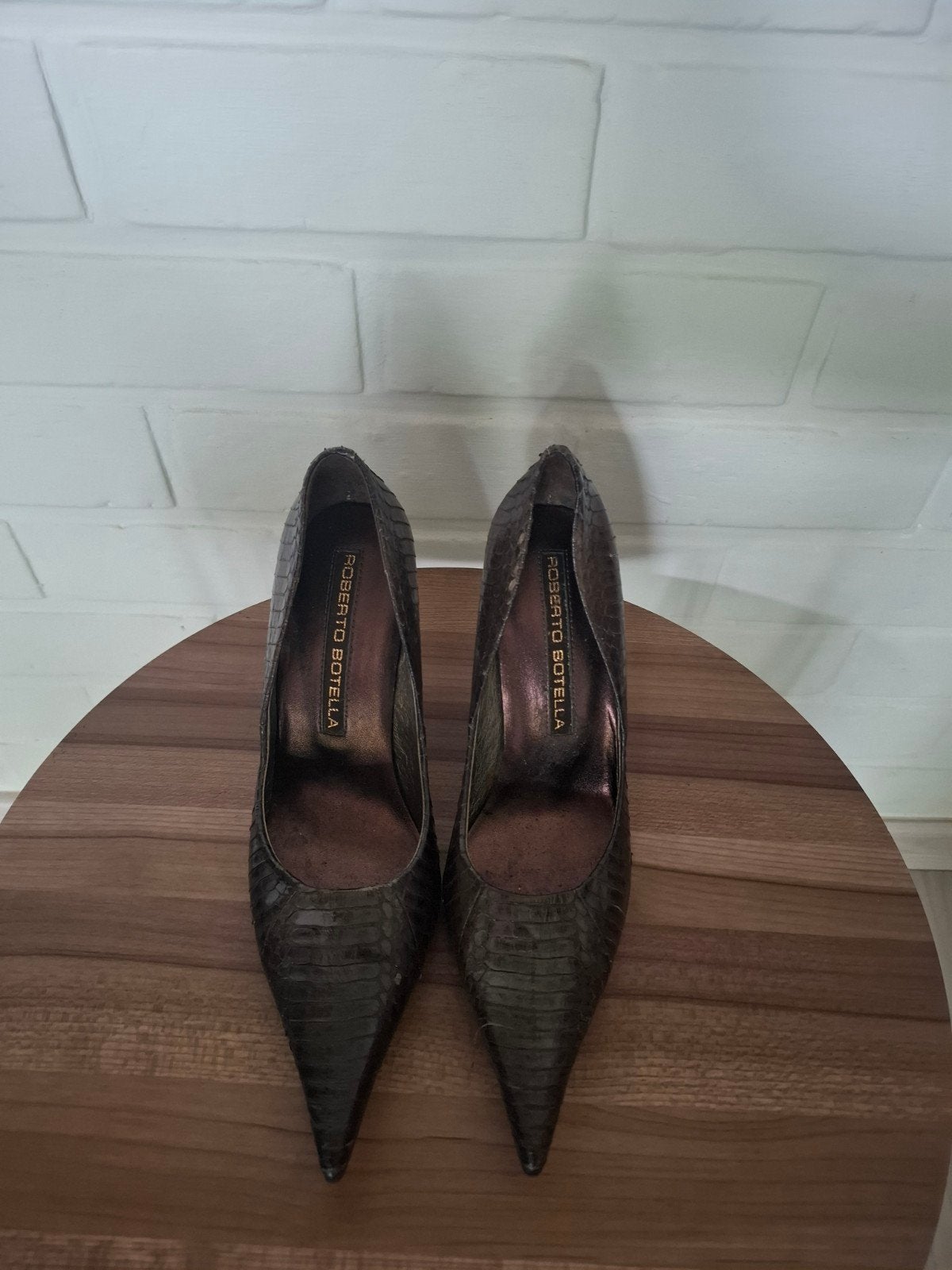 Escarpins Roberto Botella taille 36, Vêtements | Femmes, Chaussures, Escarpins, Enlèvement ou Envoi