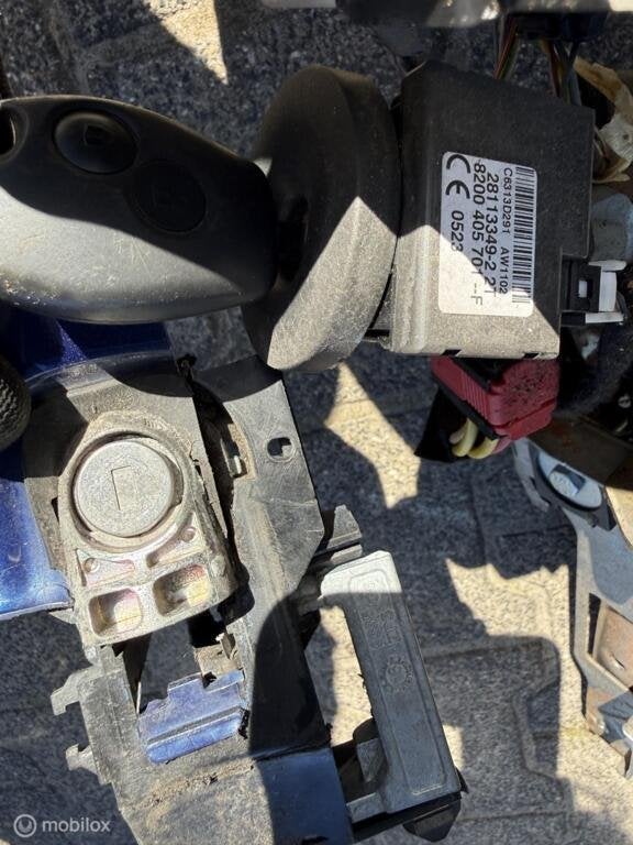 Slotenset startset 8200405701f 237108788r renault master 3, Gebruikt, Ophalen of Verzenden