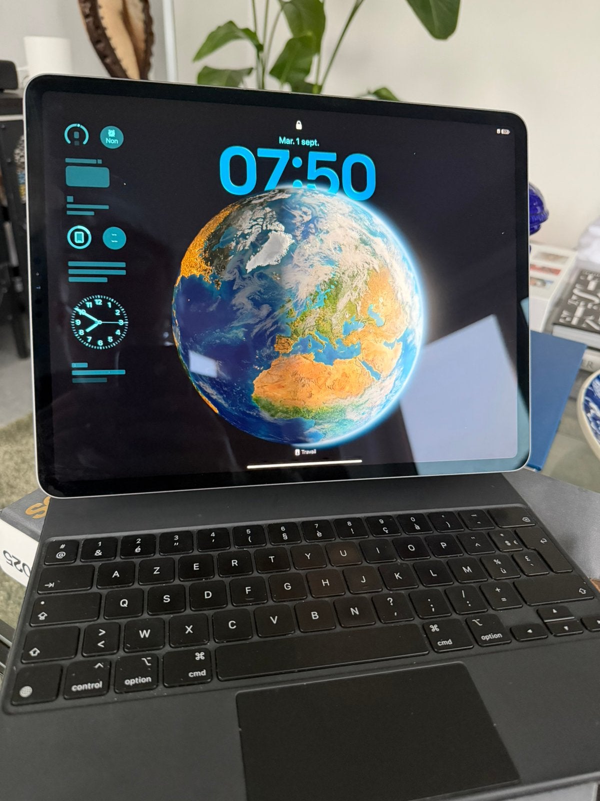 iPad Pro 12.9 + magic keyboard gris sideral 256go (4e gen), Gris, Enlèvement ou Envoi, Apple iPad, 12 pouces