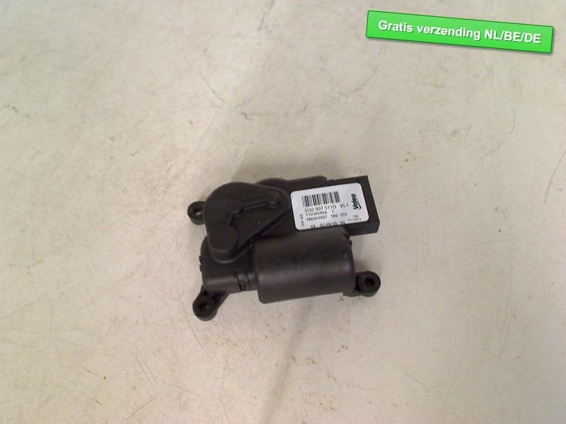 KACHELSTELMOTOR Audi A3 Sportback (8VA / 8VF) (5Q0907511D), Info@audi.de, Audi, Audi AG, Gebruikt
