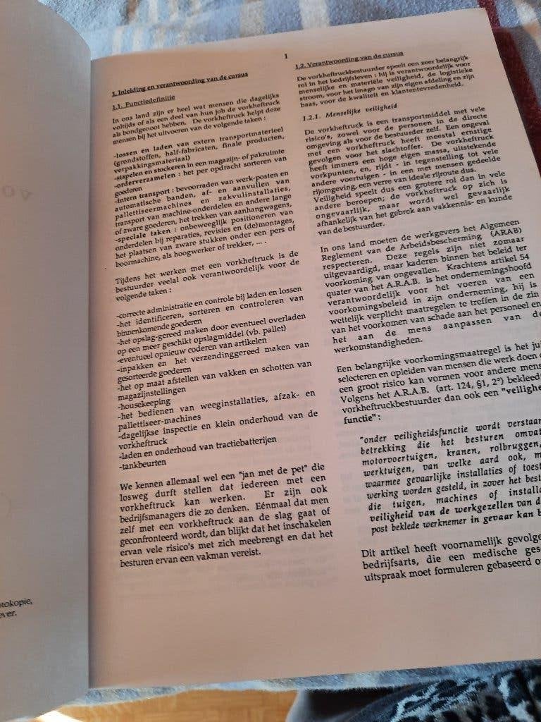 vakcursus vorkheftruck bestuurder, Livres, Enlèvement ou Envoi