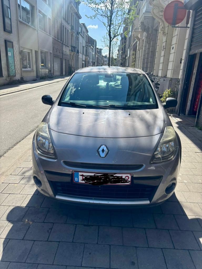 Renault clio 1.2, 3850 euro, prijs bespreekbaar, Auto's, Renault, Automaat, Euro 5, Stof, Particulier
