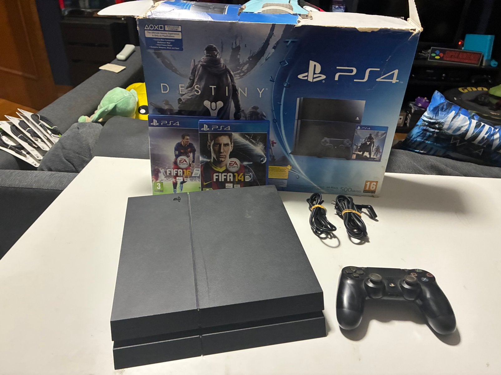 PlayStation 4 (PS4) met 500 GB, 1 controller en 2 games, Consoles de jeu & Jeux vidéo, Consoles de jeu | Sony PlayStation 4, Enlèvement ou Envoi