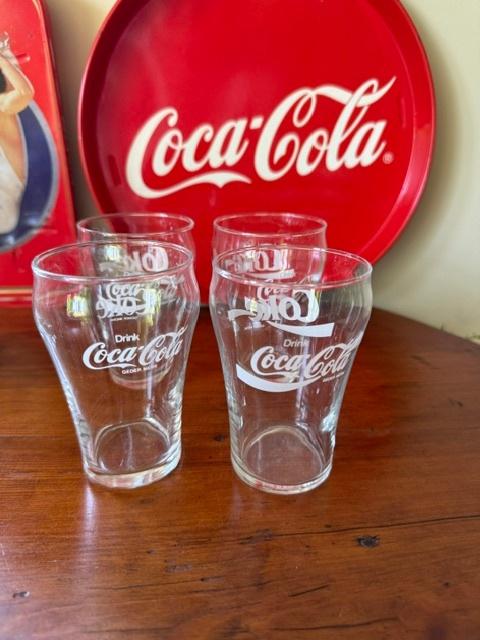 Coca Cola glazen : 8, Ophalen, Zo goed als nieuw