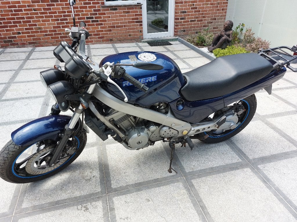 Honda NTV Revere RC33 - Oldtimer moto, Motoren, Motoren | Honda, Particulier, Naked bike, 2 cilinders, Cardan-aandrijving, Sportuitlaat
