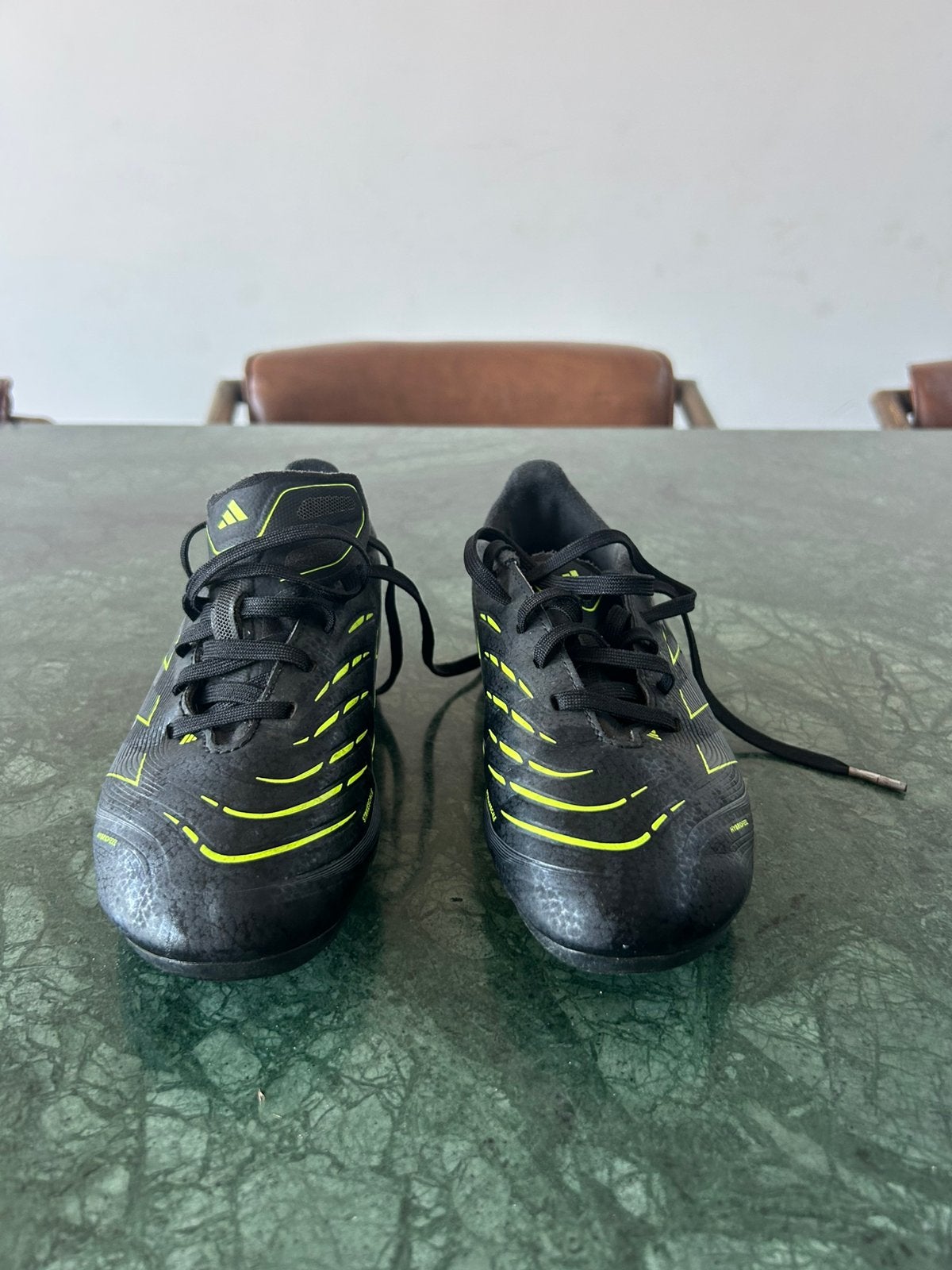 Adidas Predator League FG maat 33,5, Ophalen, Zo goed als nieuw