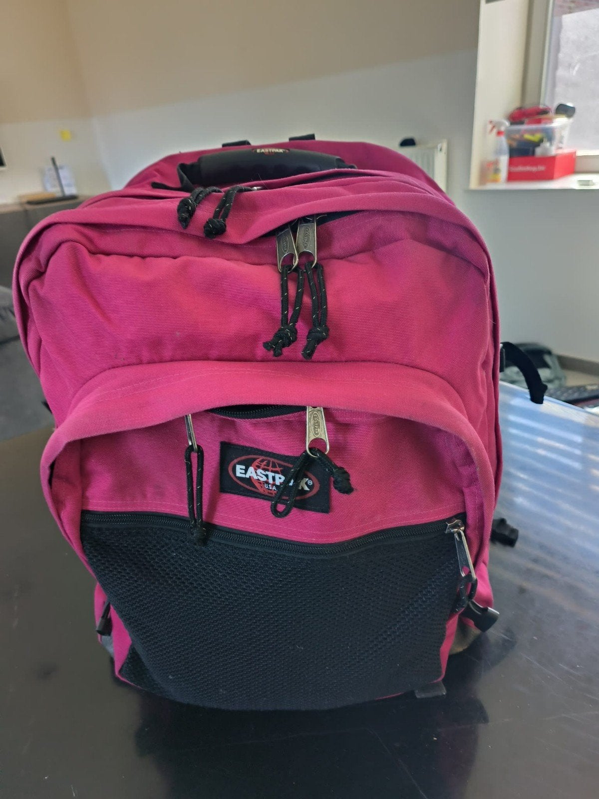 cartable et sacoche Eastpak rose, Enlèvement, Rose