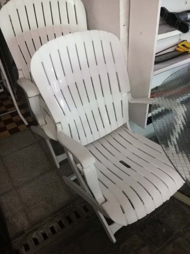2 tuinstoelen Allibert + gratis kussen - 4 stapelbare, Ophalen, Zo goed als nieuw, Kunststof, Inklapbaar