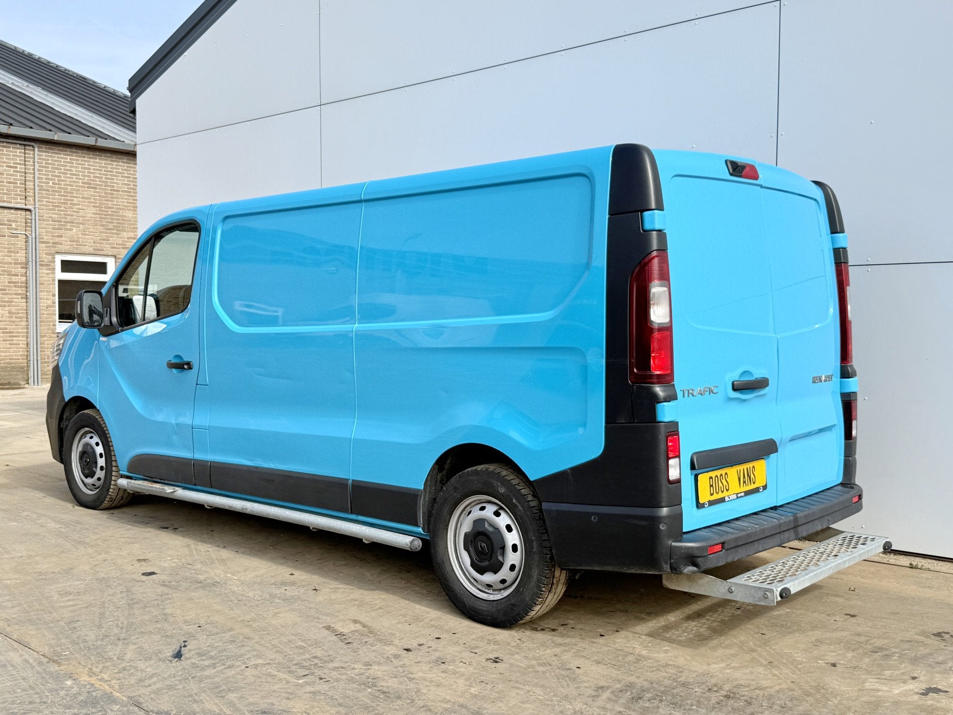 Renault Trafic 2.0 DCI 150PK Automaat L2H1 Cruise Control Ai, Stof, Gebruikt, 4 cilinders, Parkeersensor