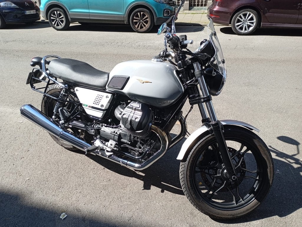 Moto Guzzi V7 III Milaan, ABS, 750 cc, 2 cilinders, Occasion