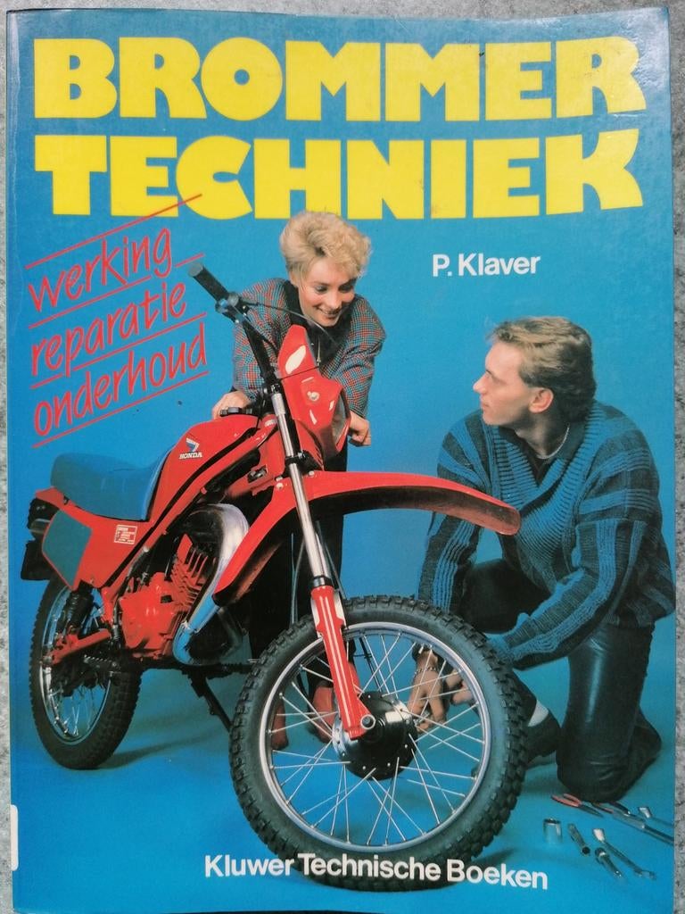 Boek brommers, Ophalen