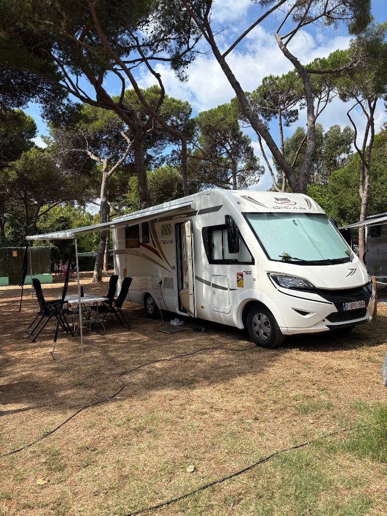 Mc Louis Nevis, Caravans en Kamperen, Integraal, Ringverwarming, Fiat, Koelkast