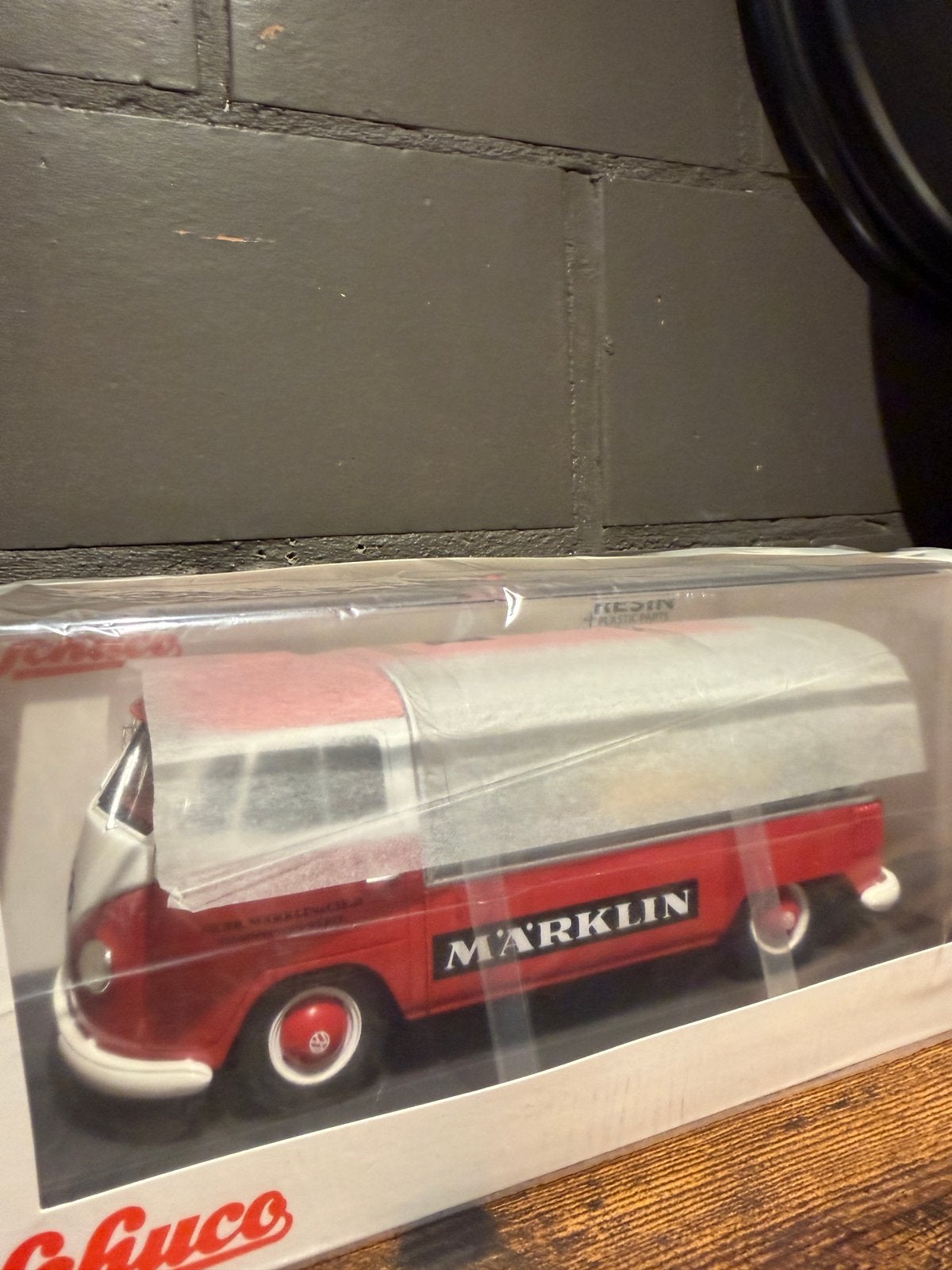 Schuco Vw Transporter “marklin”, Hobby en Vrije tijd, Ophalen, Zo goed als nieuw