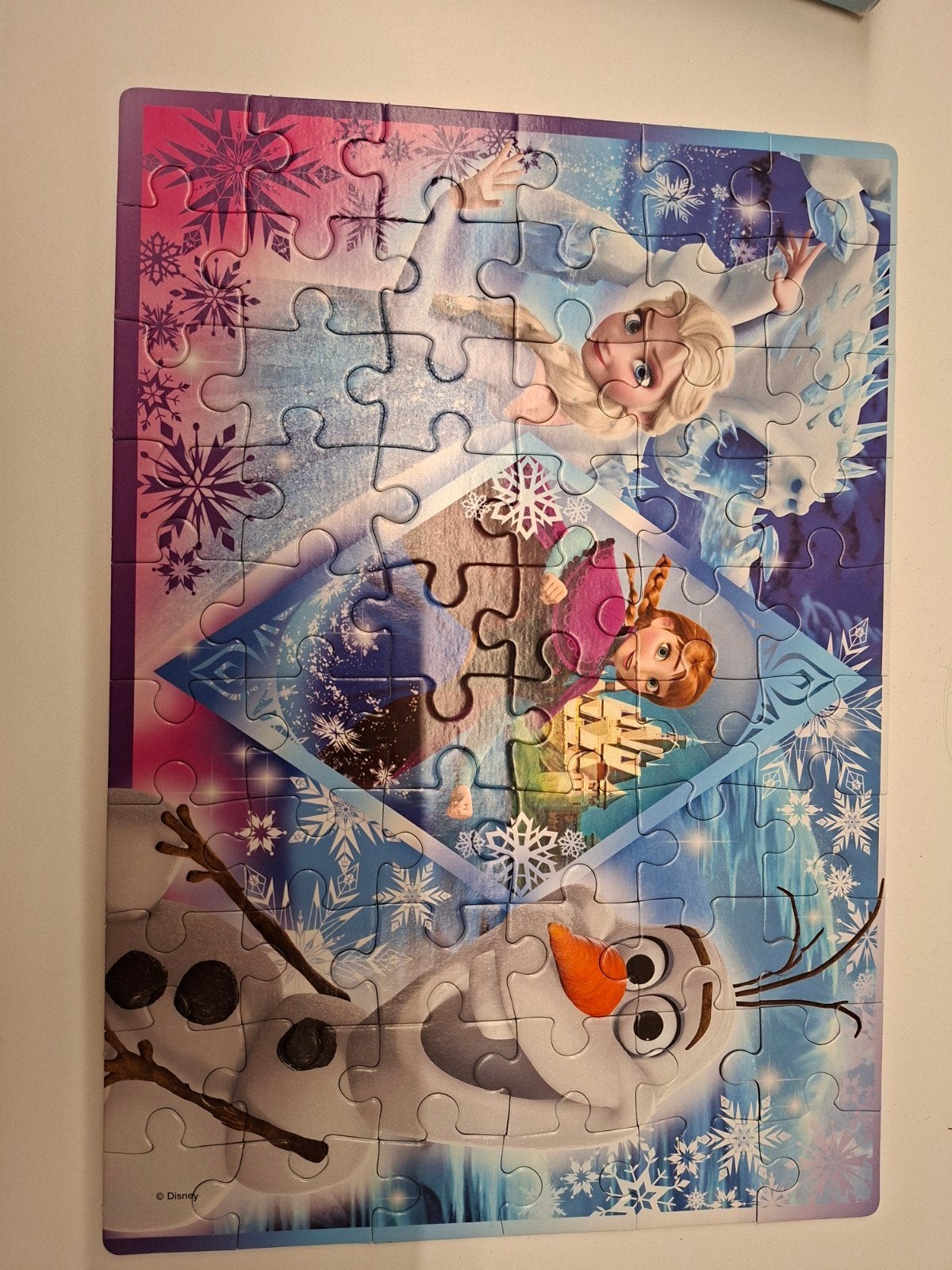 Puzzle super coloré La Reine des neiges., Enlèvement, Plus de 50 pièces, Comme neuf