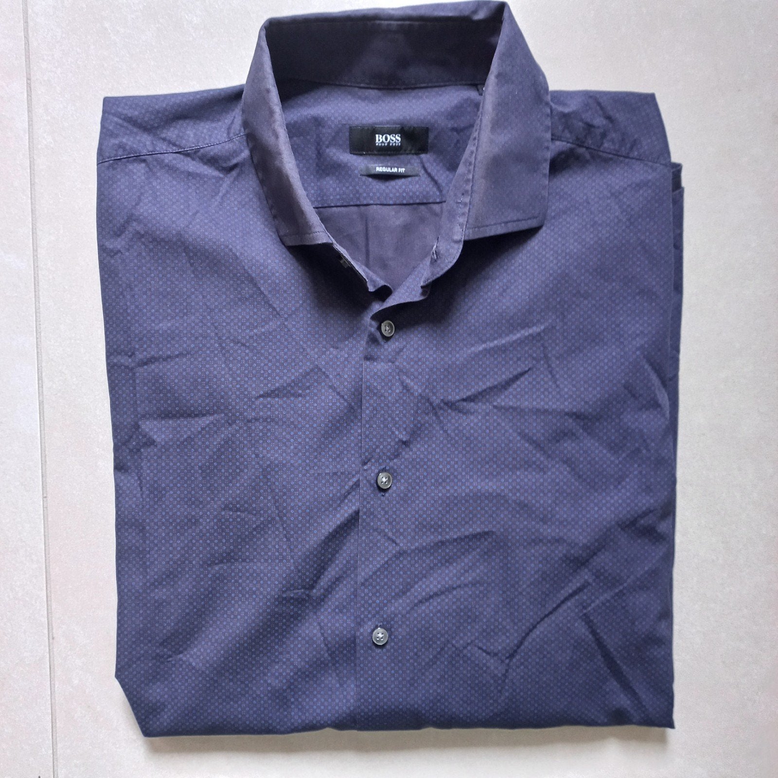 Chemise ajustée Hugo Boss en tissu Canclini de luxe, taille, Vêtements | Hommes, Chemises, Tour de cou 43/44 (XL), Bleu, Envoi