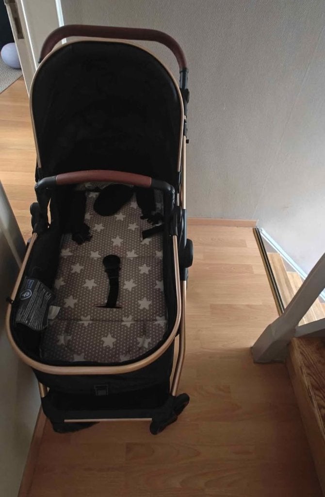 Pousette stroller for babies, Enfants & Bébés, Enlèvement, Comme neuf, Autres marques