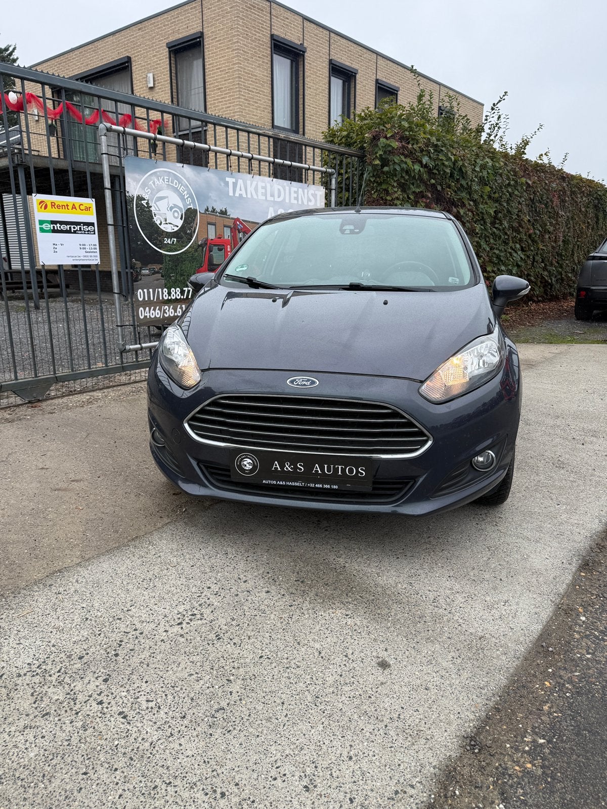 Ford Fiesta | ZETELVERWARMING | BLUETOOTH | 2013, Auto's, Voorwielaandrijving, Euro 5, Stof, Zwart