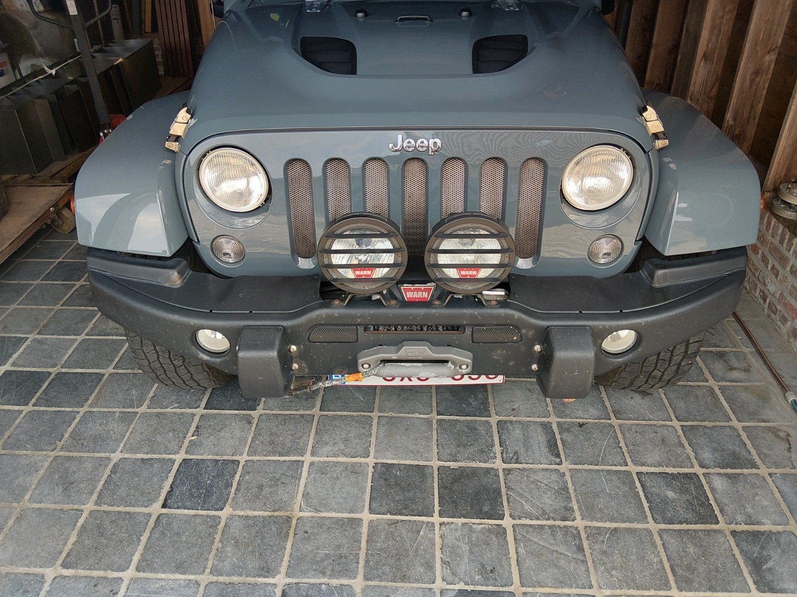 bumper met winch warn jeep wrangler jk, Autos : Pièces & Accessoires, Carrosserie & Tôlerie, Enlèvement
