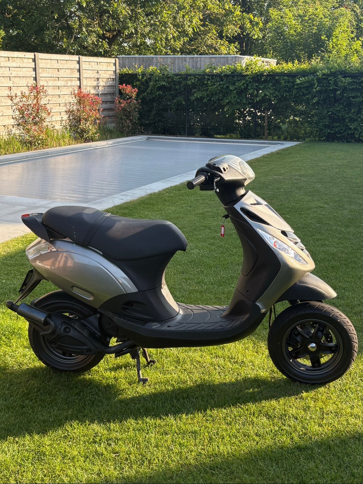piaggio zip sp h2o, Fietsen en Brommers, Scooters | Piaggio, Ophalen of Verzenden, Zo goed als nieuw, Zip