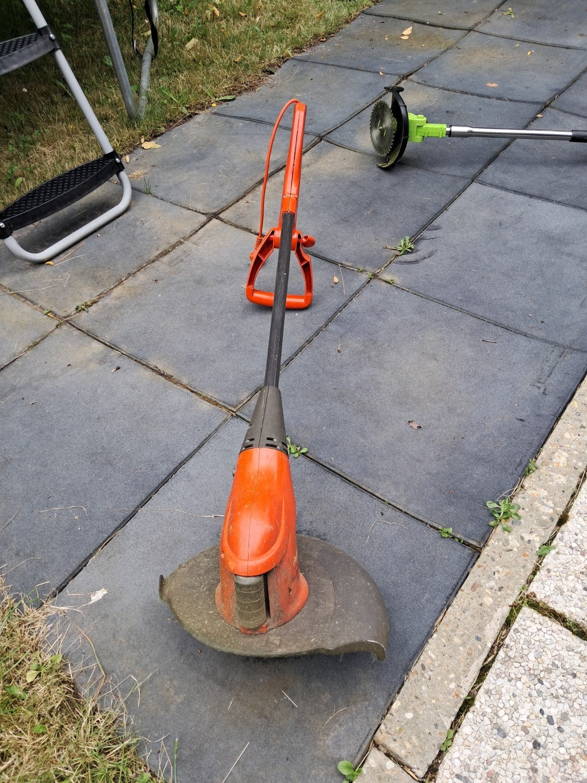 Flymo multi trim 250 plus, Jardin & Terrasse, Enlèvement