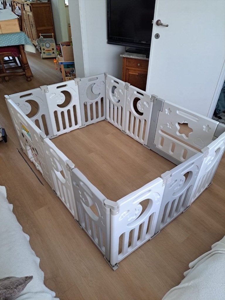 Milieuvriendelijke plastic babybox, Kinderen en Baby's, Babyparken, Ophalen, Zo goed als nieuw, Overige vormen