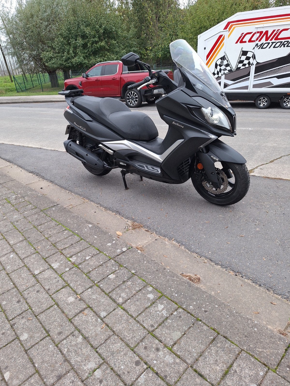 Kymco Downtown 125i Abs Exclusif, Motos, Enlèvement, Comme neuf