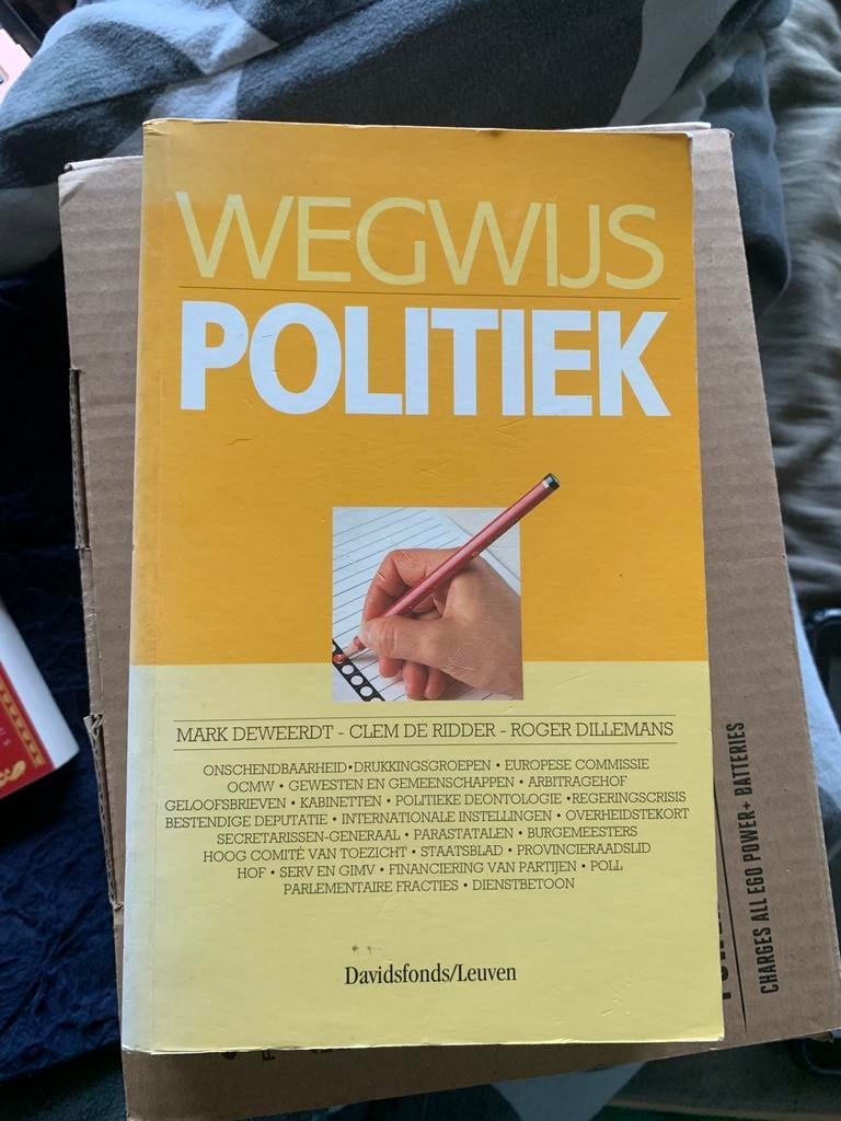 Wegwijs politiek, Boeken, Ophalen of Verzenden