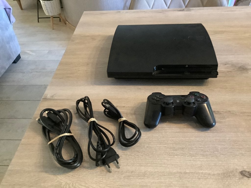Playstation 3 speelconsole slim, Games en Spelcomputers, Spelcomputers | Sony PlayStation 3, Ophalen of Verzenden, Gebruikt, Met 1 controller