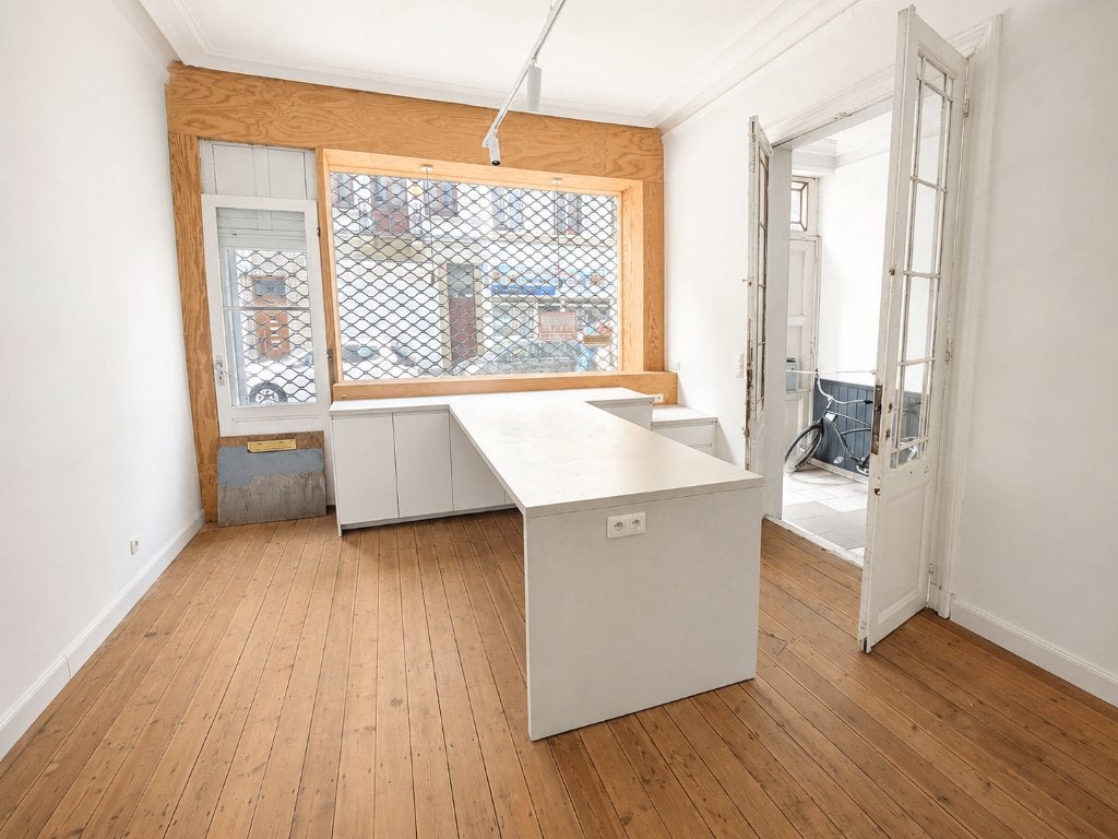 Handelsruimte 75 m² – Blaesstraat / Marollen, Zakelijke goederen, Bedrijfs Onroerend goed, 75 m², Huur, Winkelruimte