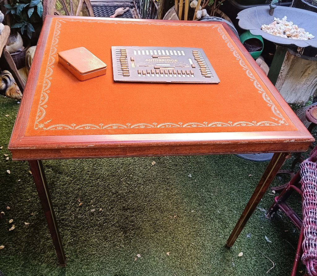 Antieke speeltafel met bridge spel te koop., Hobby en Vrije tijd, Een of twee spelers, Ophalen, Gebruikt