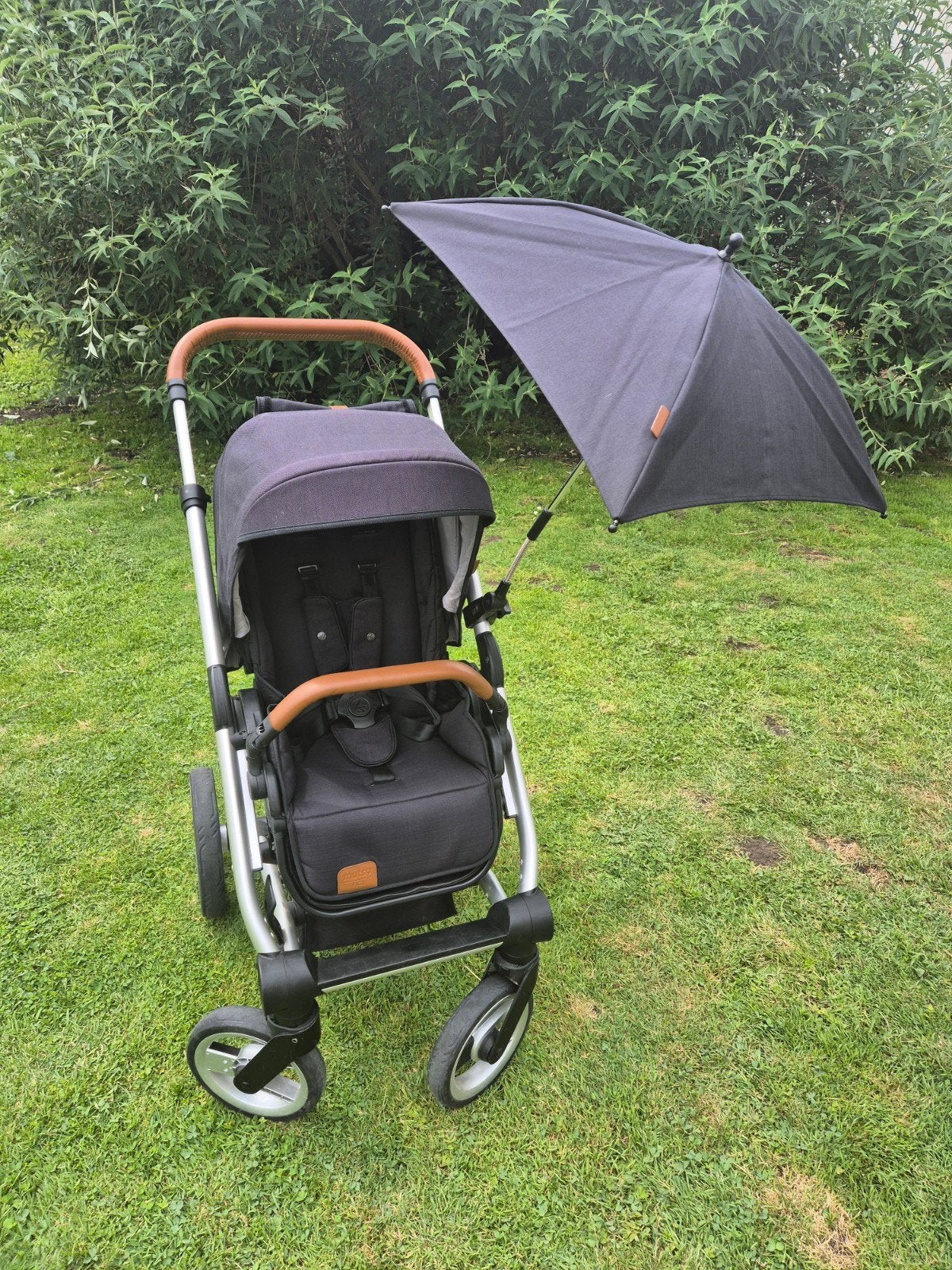 Kinderwagen Mutsy Nio (Volledige set), Ophalen, Zo goed als nieuw, Overige merken, Verstelbare rugleuning