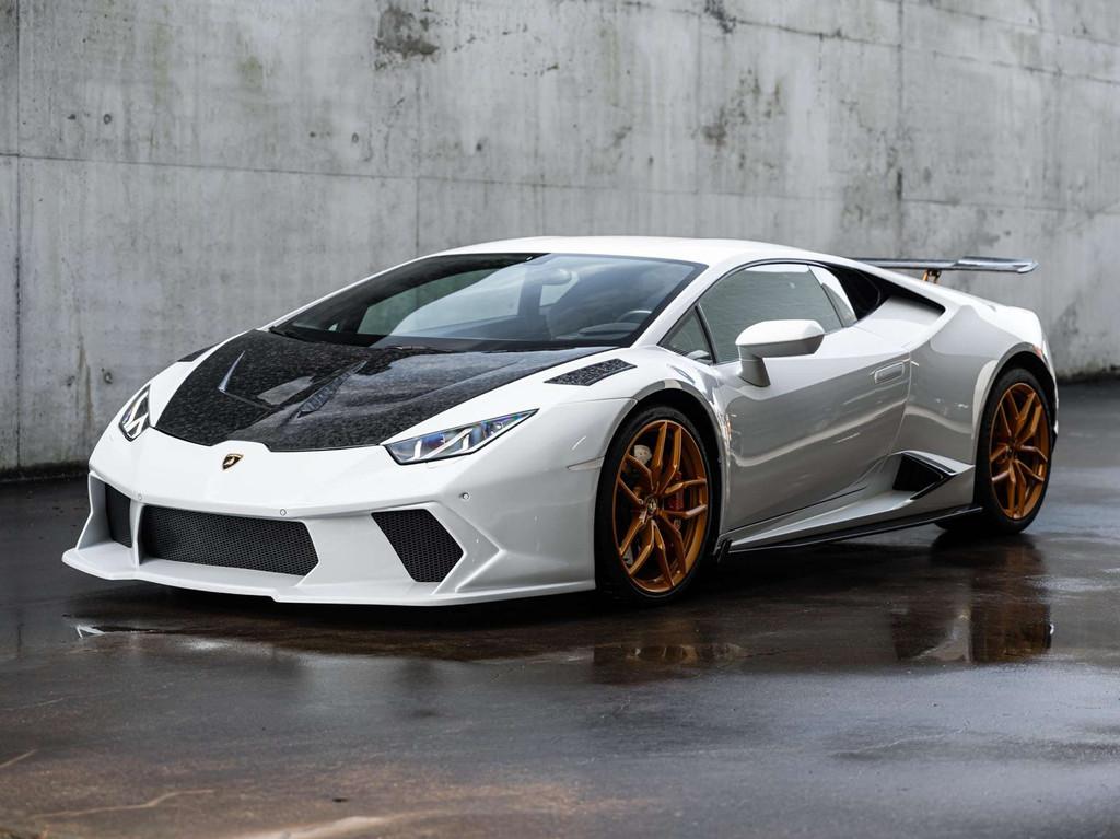 Lamborghini Huracan LP 610-4/AKRAPOVIC/CARBONPACK/CARNET COM, Auto's, Automaat, 5204 cc, Alcantara, Bedrijf